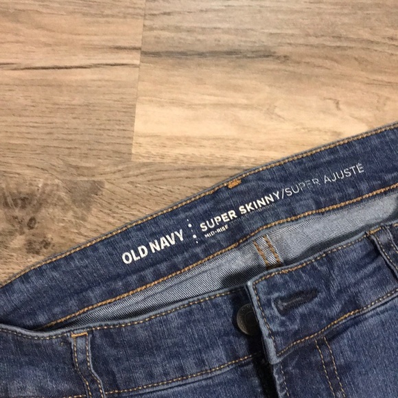 Old Navy super skinny jeans - Picture 1 of 5